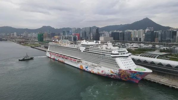 新疆被游客擠爆！旅游行業(yè)如何做好暑假公關(guān)傳播？