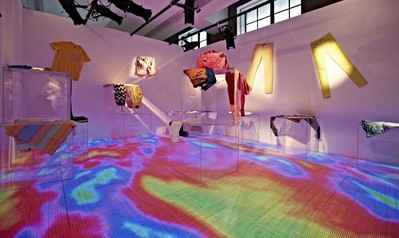 圖2：Lee色彩系列產品展示區(qū)