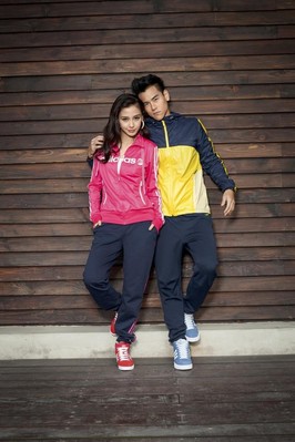adidas Neo label 彭于晏與Angelababy在秋冬品牌大片中穿上以經(jīng)典絨面革為設(shè)計(jì)主軸的藍(lán)紅BB NEO高幫鞋，呈現(xiàn)亮眼的運(yùn)動(dòng)休閑風(fēng)格傾情演繹NEO秋冬新品服裝造型