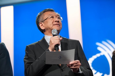 安利公益基金會(huì)常務(wù)副主席，安利（中國(guó)）總裁黃德蔭在克林頓全球倡議年會(huì)演講